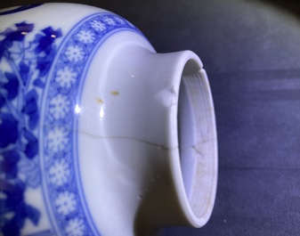 Five Chinese blue and white vases, Kangxi